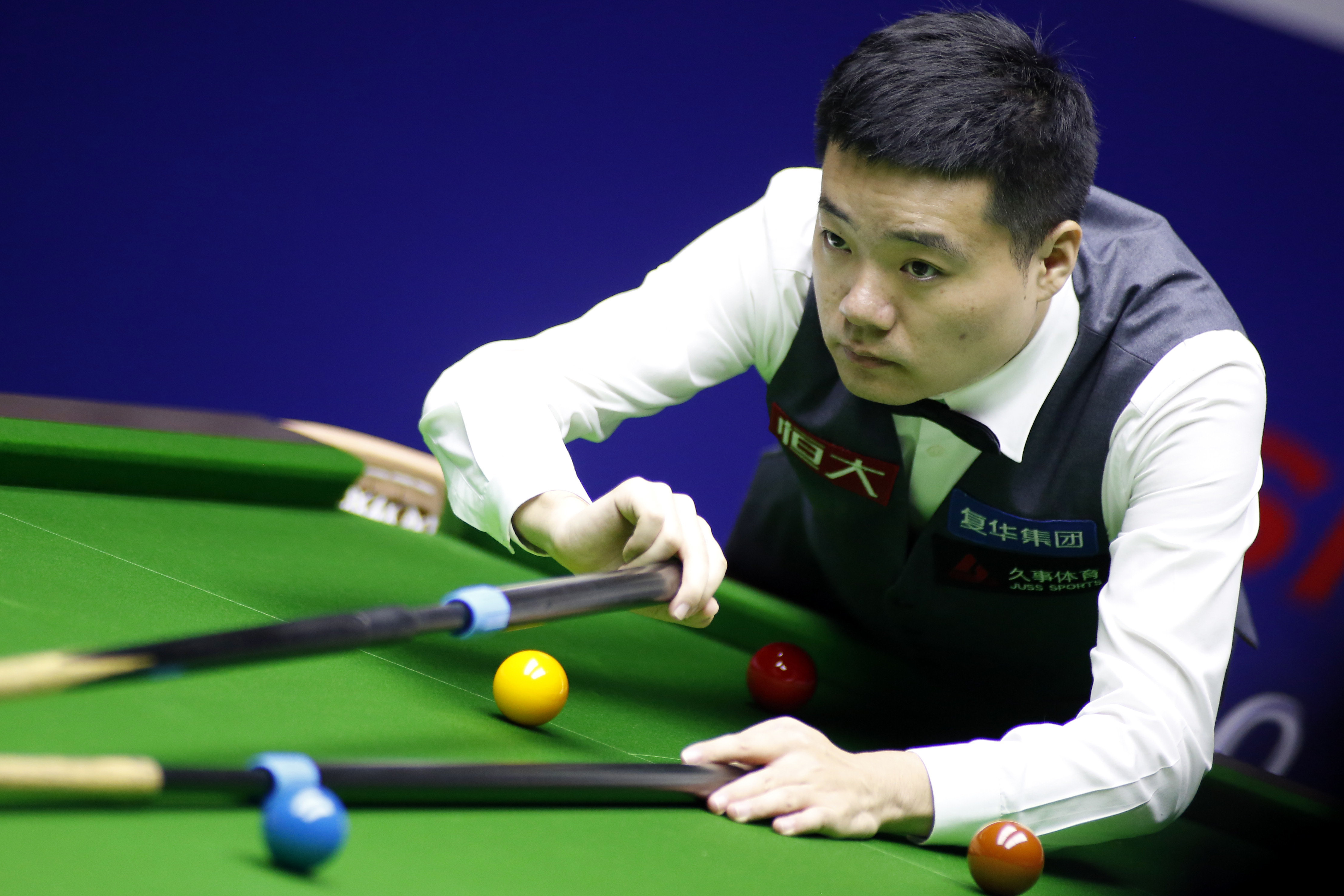 激烈的背景 激烈的背景