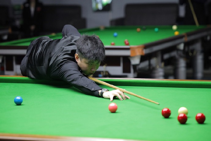 在这场续约 在这场续约