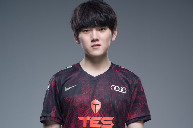 费尔南德斯 费尔南德斯