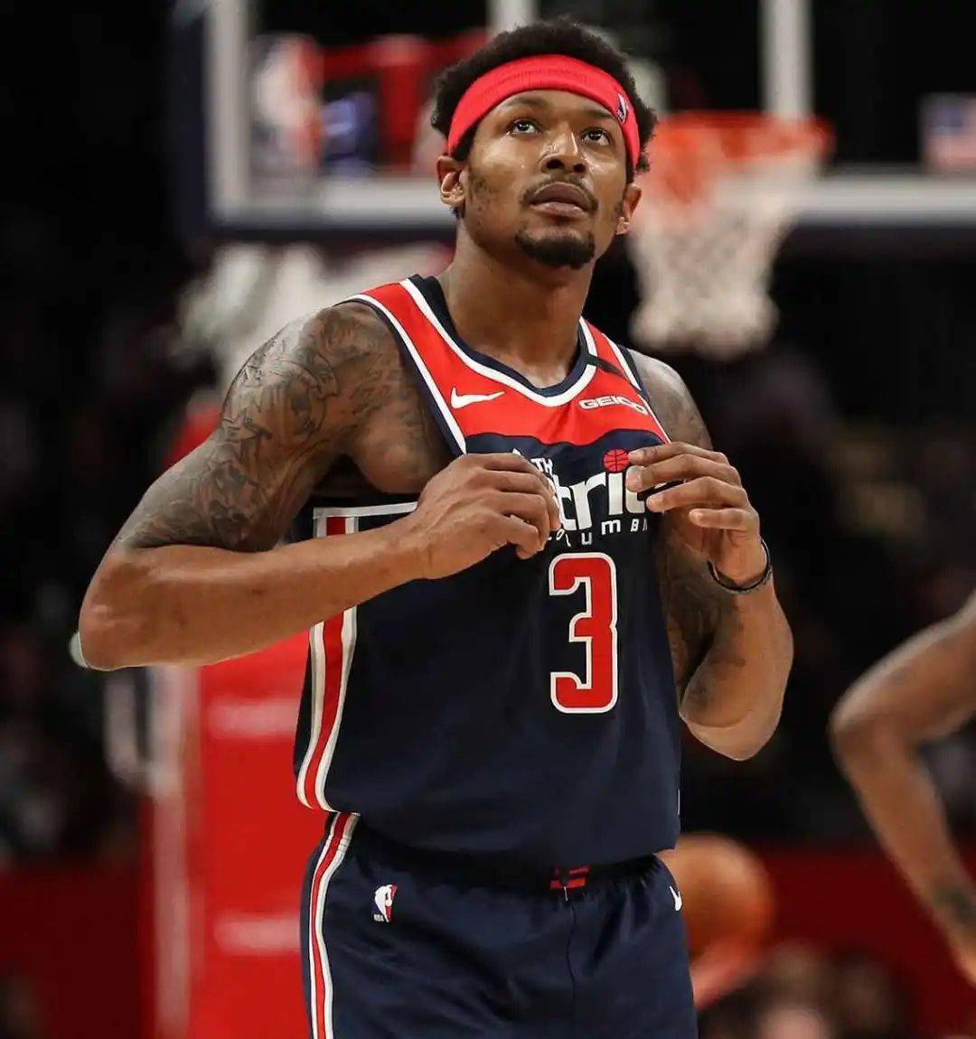 二是切出场 二是切出场