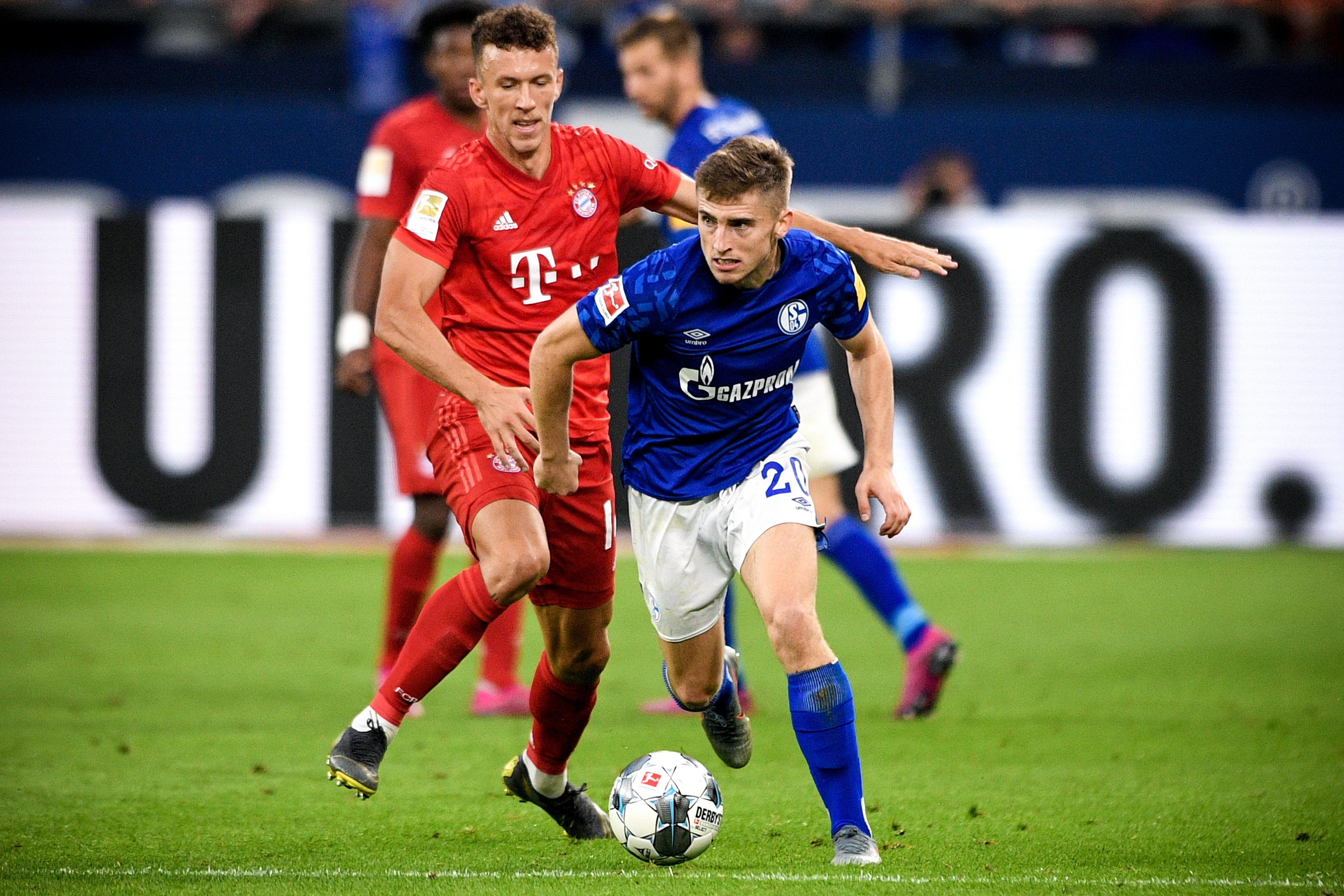 胜负天平就 胜负天平就